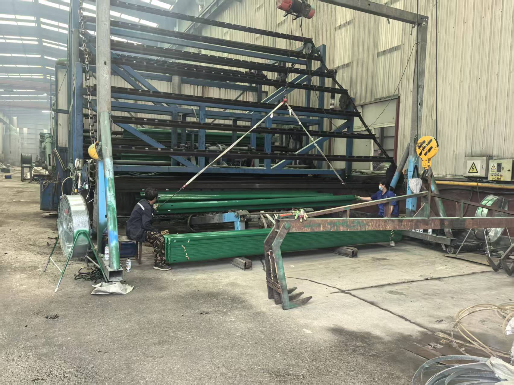 龙岩市波形护栏环氧锌基波形护栏 - 厂家